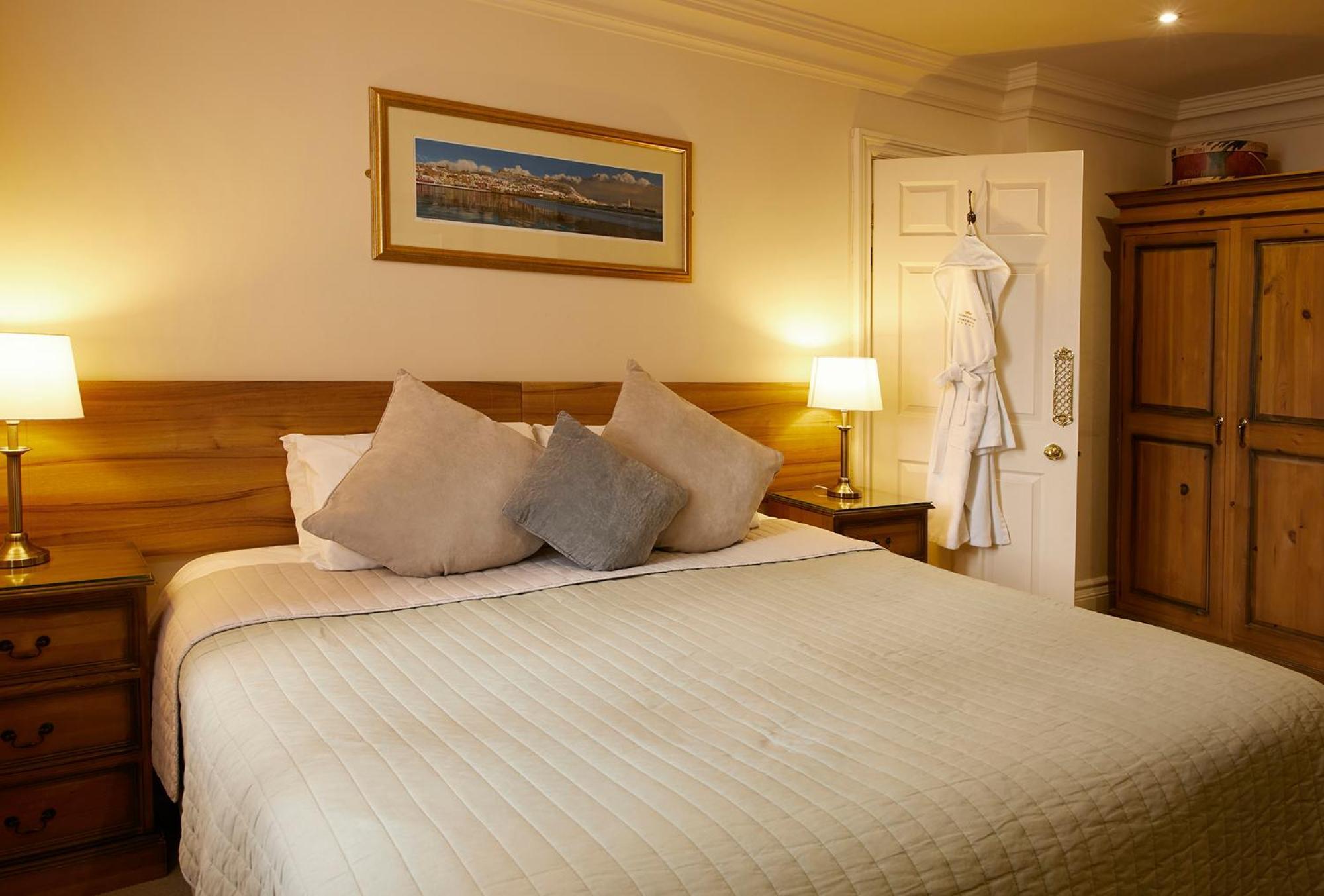 Mansion House Guest house