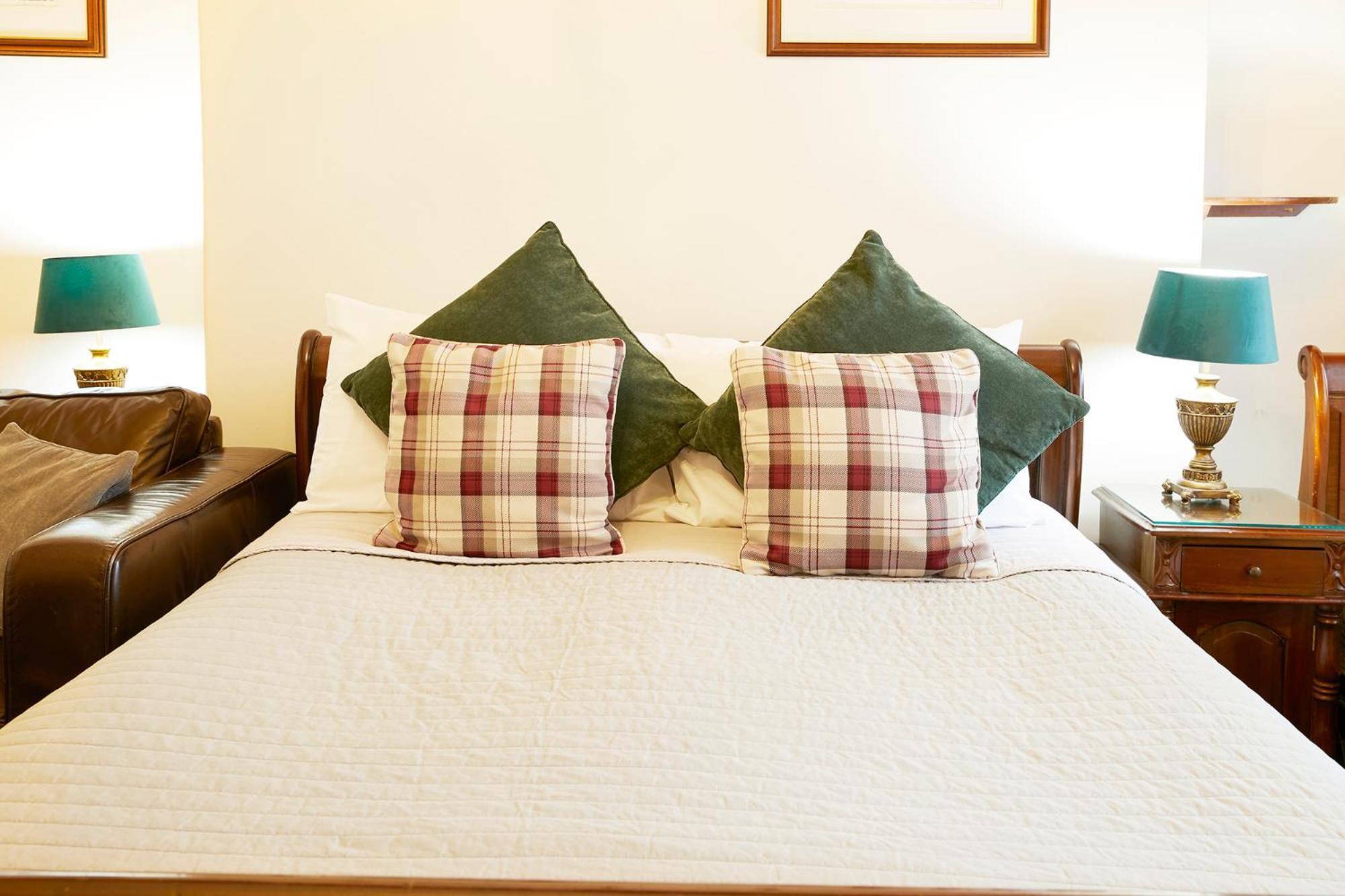 Guest house Mansion House