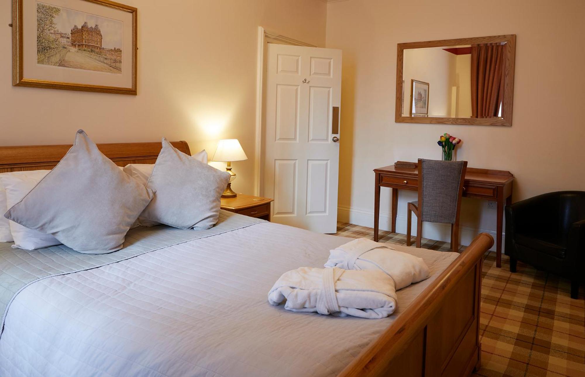 Guest house Mansion House 5*