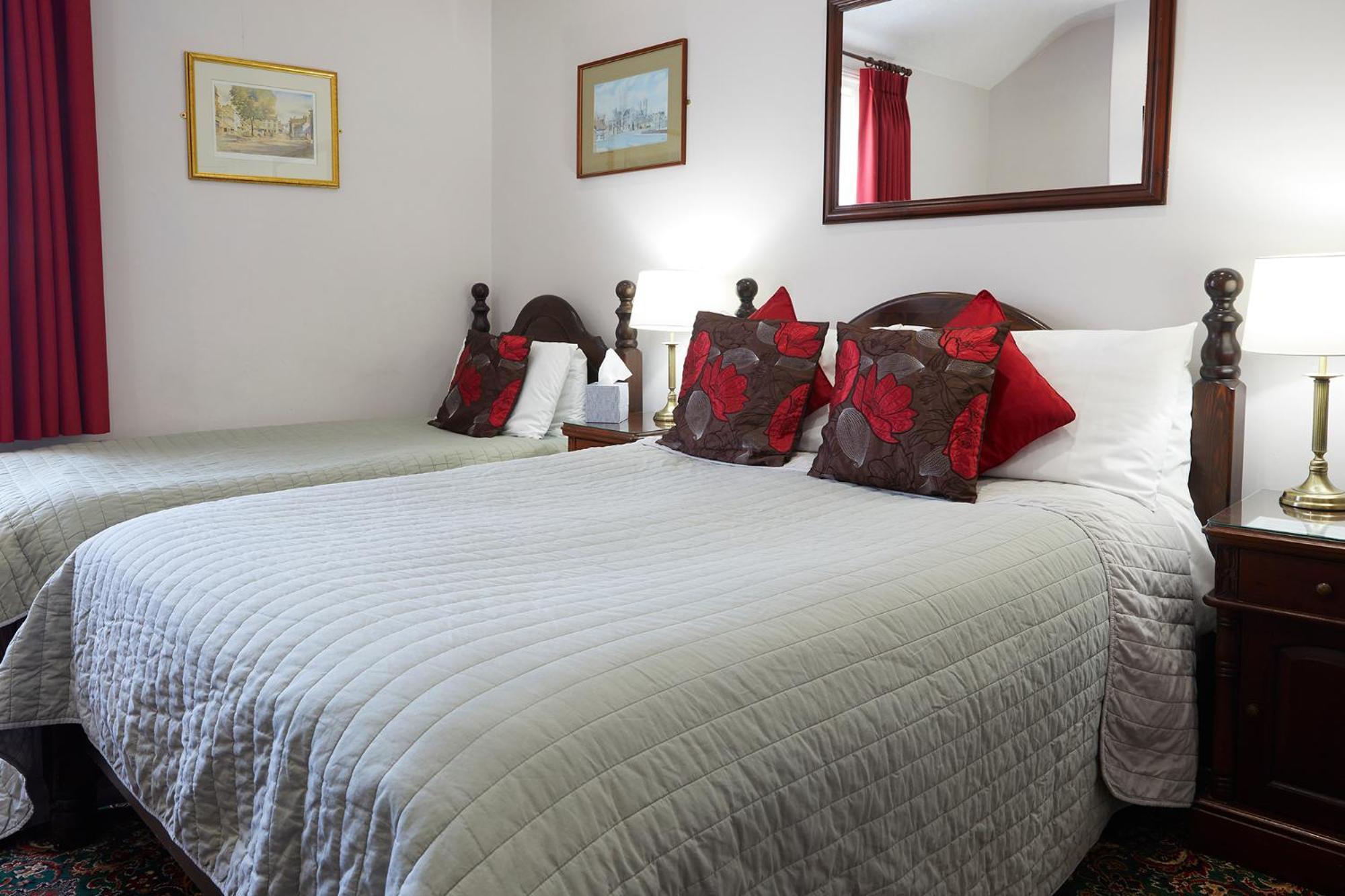 Mansion House Guest house 5*
